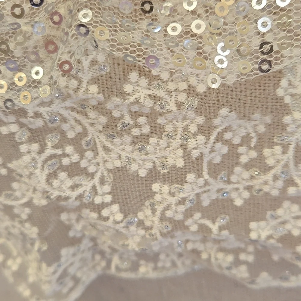 FROM THE GOOD BEAD Elegant Cream Shawl Lace Silver Sequin Details New with tags
